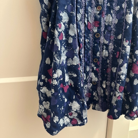 Levi’s Girls Blue Hearts Tank Top Size Large 12-13 Years - Picture 4 of 11